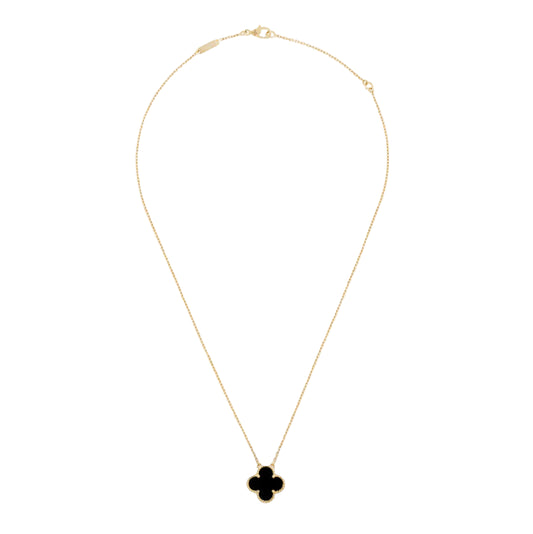 Timeless Clover Pendant Necklace