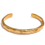 Minimalist Hammered Gold Cuff Bracelet – Adjustable Stainless Steel Bangle