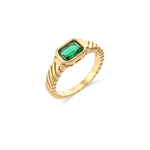 Eternal Radiance – 18k Gold Textured Gemstone Ring for Elegance and Energy