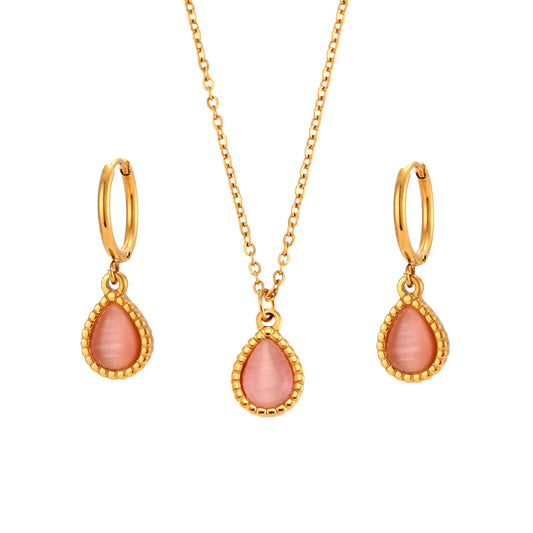 Soul Nectar - Dainty Strawberry Quartz 18K Gold Necklace and Earrings Set