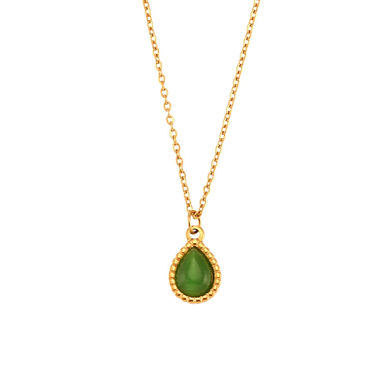 Serene Elegance - 18K Gold Aventurine Necklace & Earrings Set