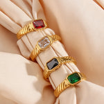 Eternal Radiance – 18k Gold Textured Gemstone Ring for Elegance and Energy