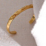 Minimalist Hammered Gold Cuff Bracelet – Adjustable Stainless Steel Bangle